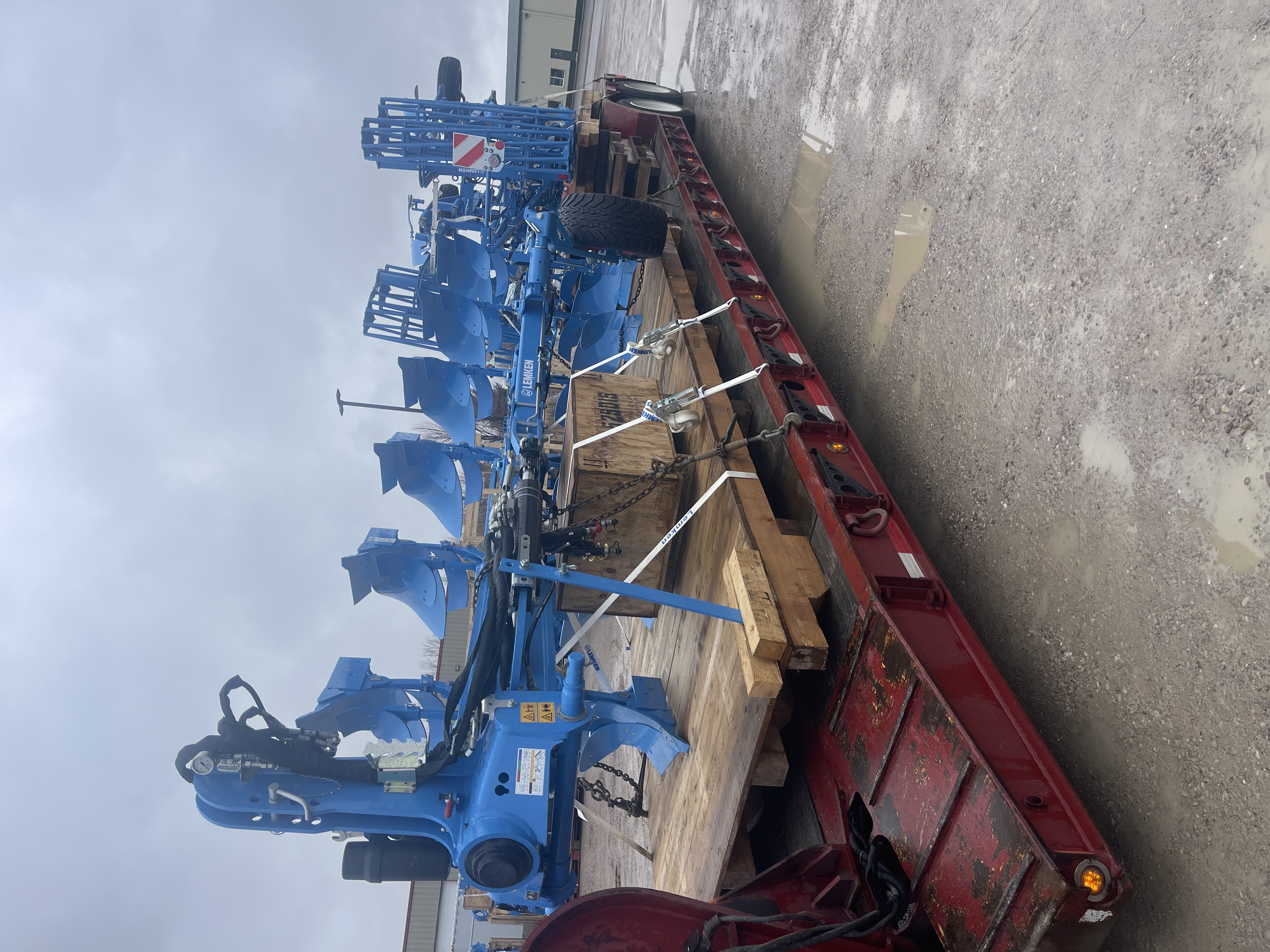 Reliable logistics equipment