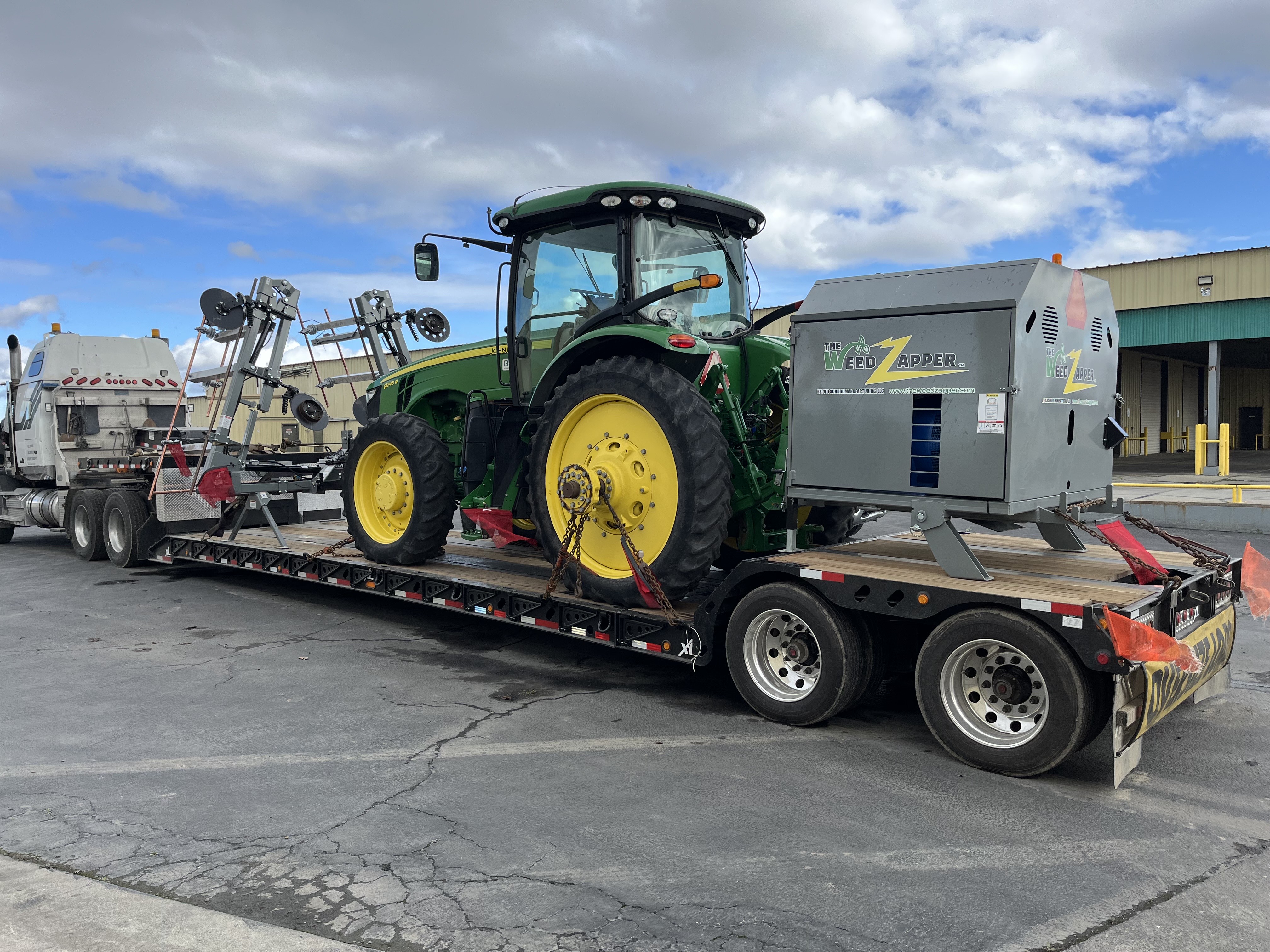 Oversized heavy haul freight transport